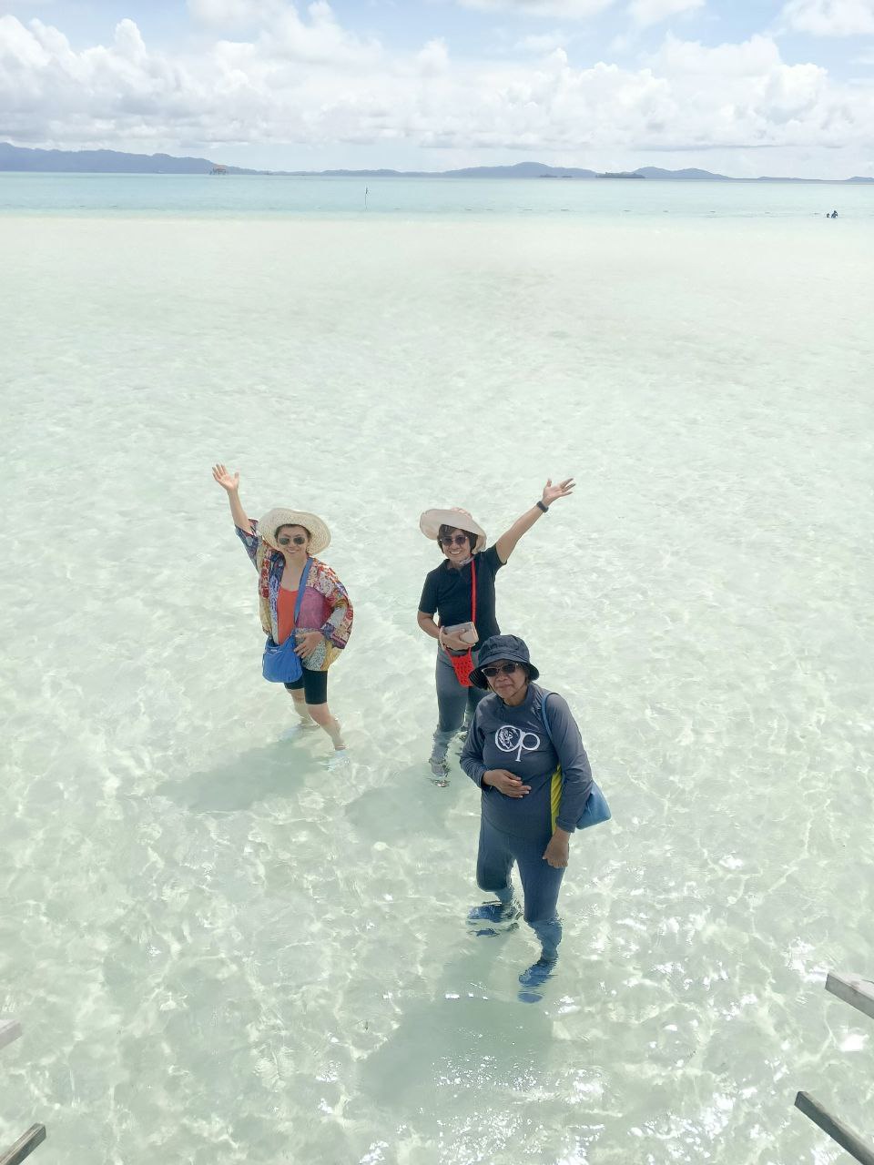 Balabac island tour photo